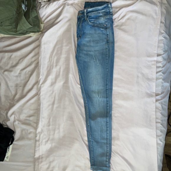 Jeans with cuffed bottoms - Picture 1 of 4